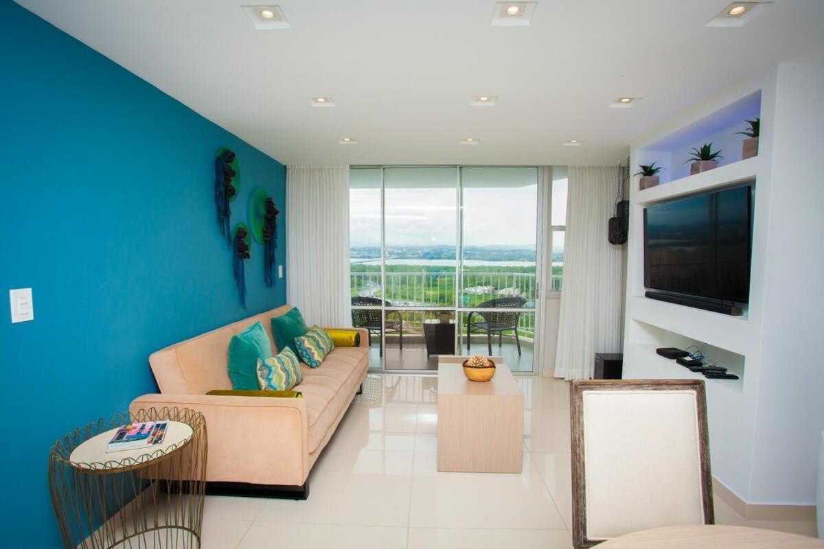 2Br Gem Ocean Front Building Isla Verde Beach San Juan Luaran gambar