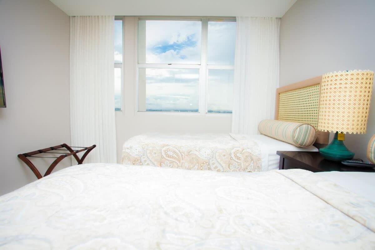 2Br Gem Ocean Front Building Isla Verde Beach San Juan Luaran gambar
