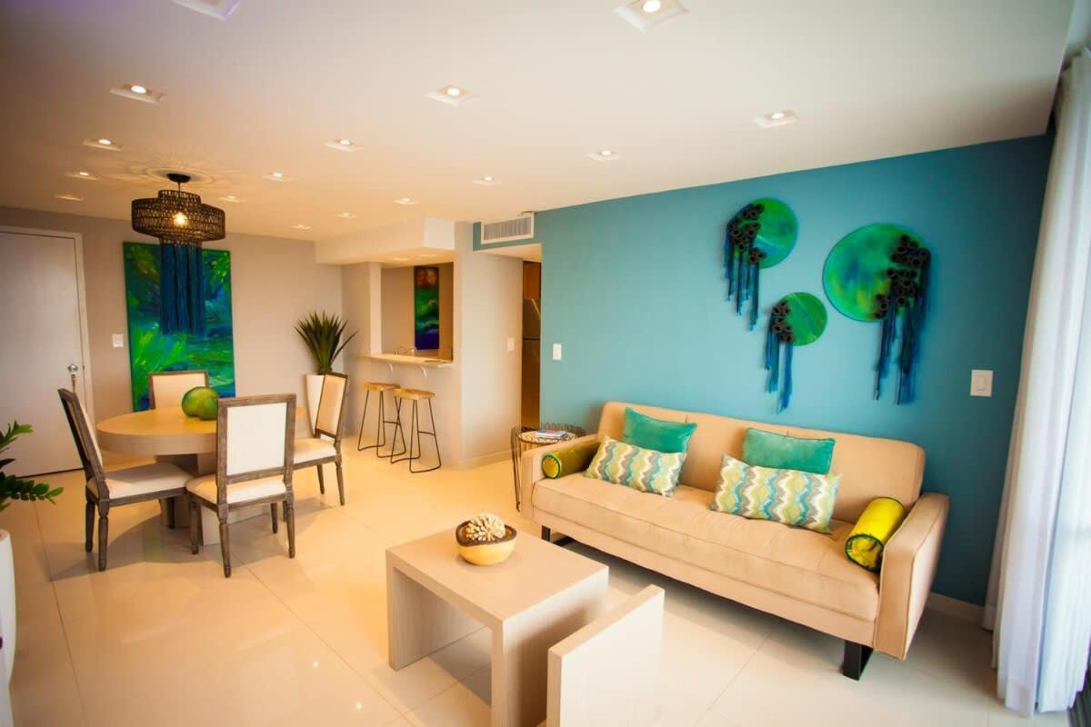 2Br Gem Ocean Front Building Isla Verde Beach San Juan Luaran gambar