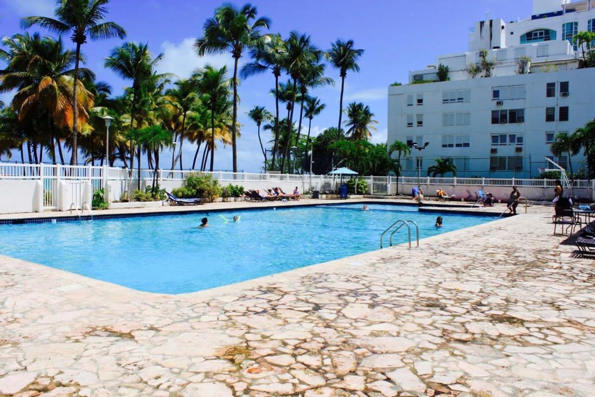 2Br Gem Ocean Front Building Isla Verde Beach San Juan Luaran gambar